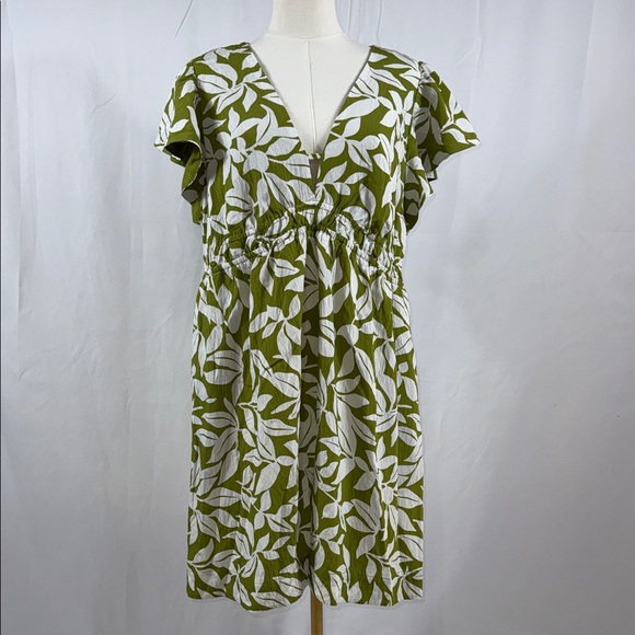 a new day Dresses & Skirts - a new day Olive Leaf Print Midi Dress